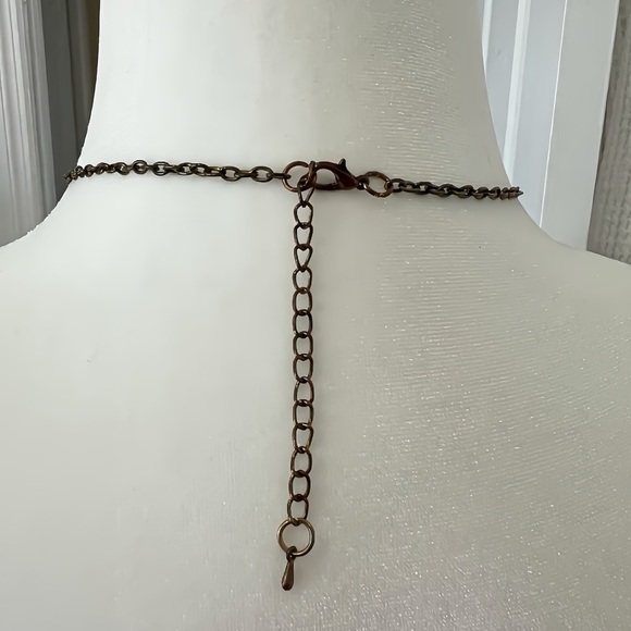 Steller Crystal Oval Faceted Stone Bib Necklace – Made in Brazil - Picture 3 of 3